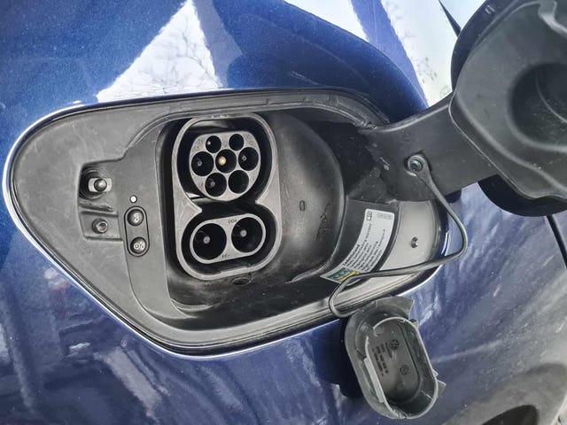 2019 VOLKSWAGEN GOLF - 25
