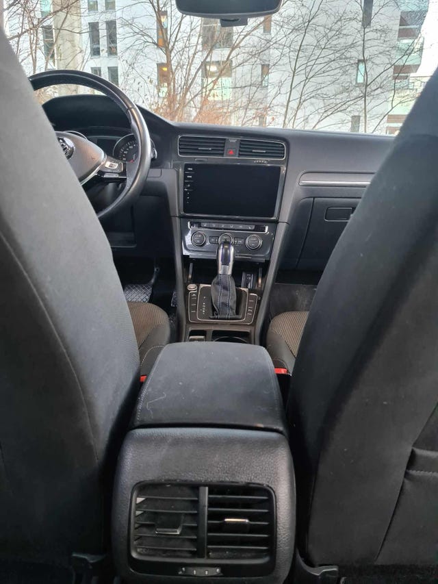 2019 VOLKSWAGEN GOLF - 16