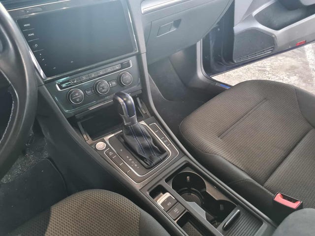 2019 VOLKSWAGEN GOLF - 8
