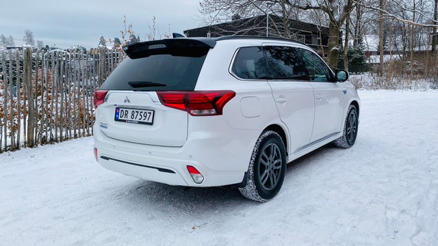 JMBXDGG3WLZ039875 2020 MITSUBISHI OUTLANDER-5
