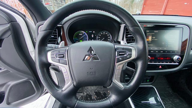 2020 MITSUBISHI OUTLANDER - 19