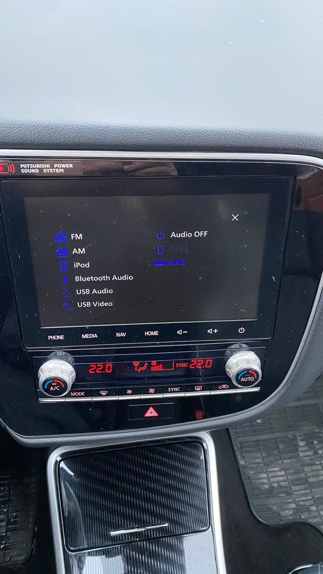 2020 MITSUBISHI OUTLANDER - 21
