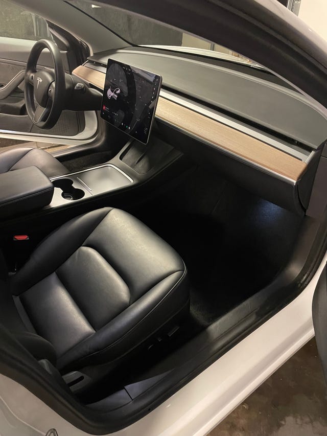2021 TESLA MODEL 3 - 9