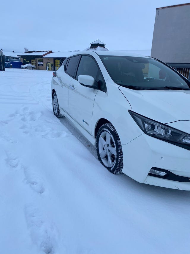SJNFAAZE1U0043506 2019 NISSAN LEAF-2