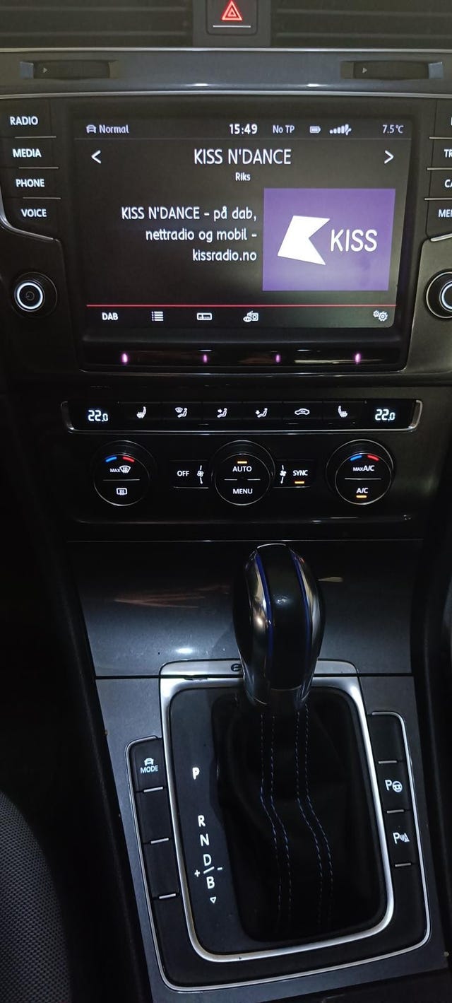 2015 VOLKSWAGEN GOLF - 10