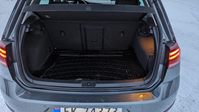 WVWZZZAUZJW909149 2018 VOLKSWAGEN GOLF-5