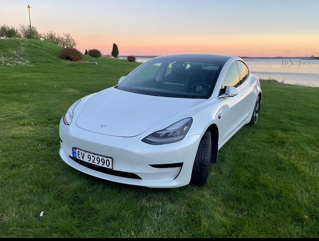 5YJ3E7EA9KF468113 2019 TESLA MODEL 3-2