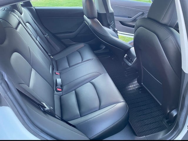 5YJ3E7EA9KF468113 2019 TESLA MODEL 3-5