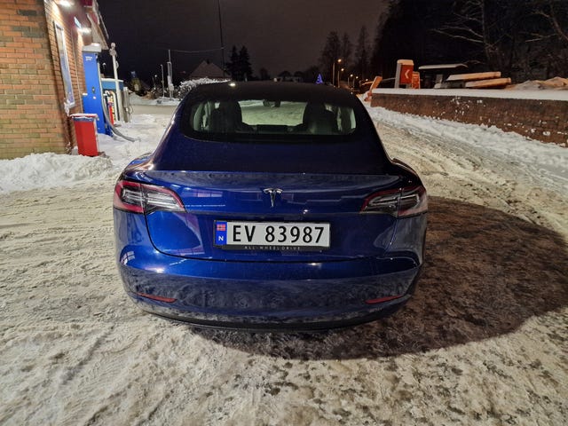 2019 TESLA MODEL 3 - 8