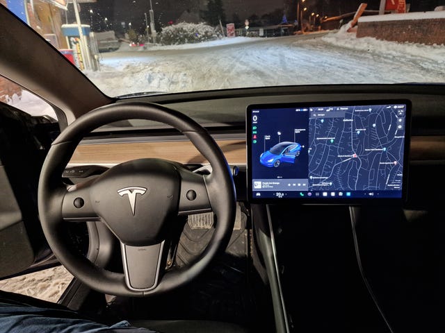 2019 TESLA MODEL 3 - 12