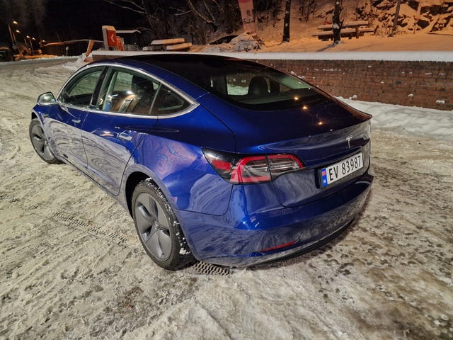 5YJ3E7EA6KF370706 2019 TESLA MODEL 3-5