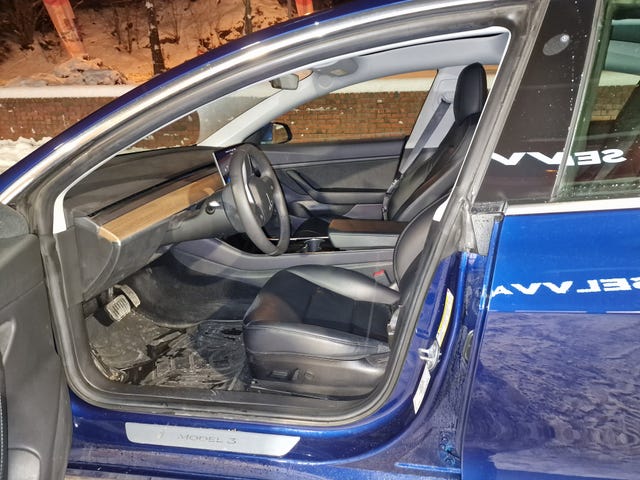 2019 TESLA MODEL 3 - 11