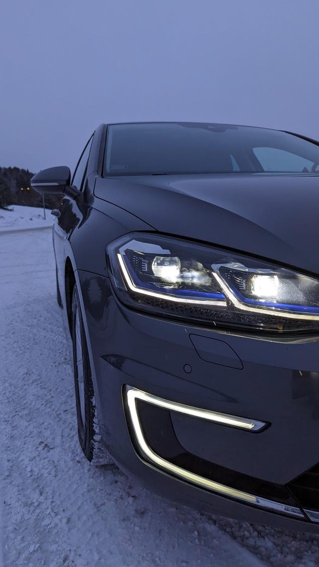 WVWZZZAUZJW909149 2018 VOLKSWAGEN GOLF-2