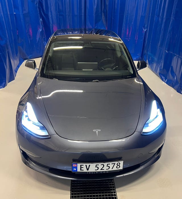 5YJ3E7EB0KF206019 2019 TESLA MODEL 3-2