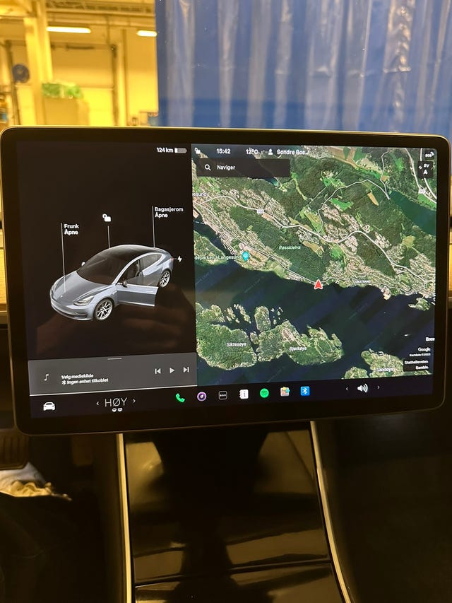 2019 TESLA MODEL 3 - 15