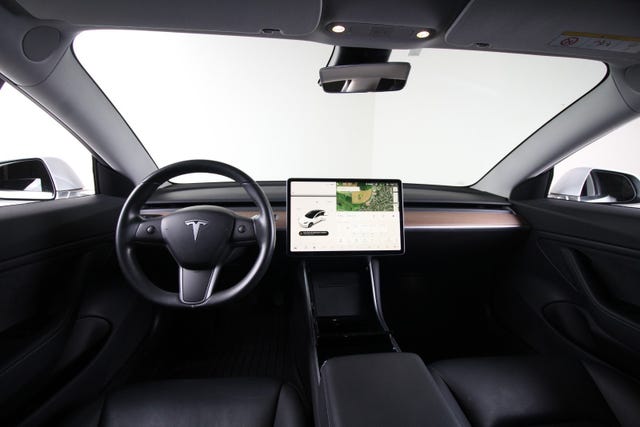 2019 TESLA MODEL 3 - 11