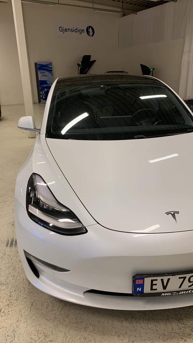 5YJ3E7EB9KF343413 2019 TESLA MODEL 3-1