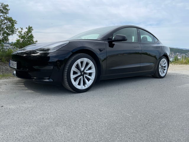 5YJ3E7EB3MF831761 2021 TESLA MODEL 3-2