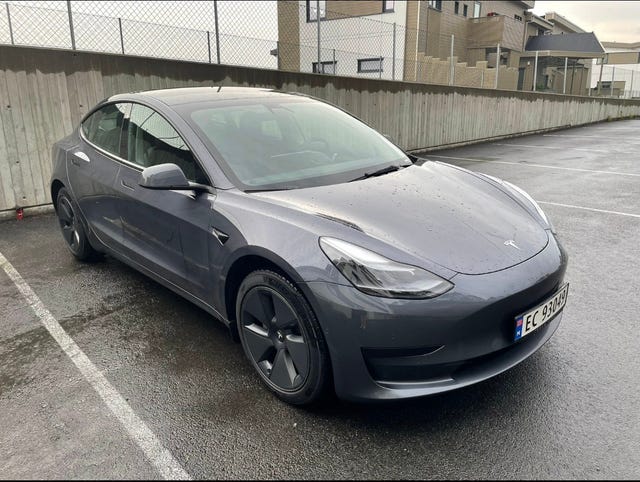 LRW3E7FA4MC324951 2021 TESLA MODEL 3-2
