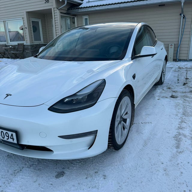 5YJ3E7EB4MF944649 2021 TESLA MODEL 3-1