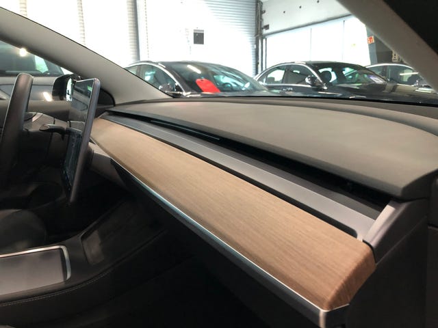 2021 TESLA MODEL 3 - 26