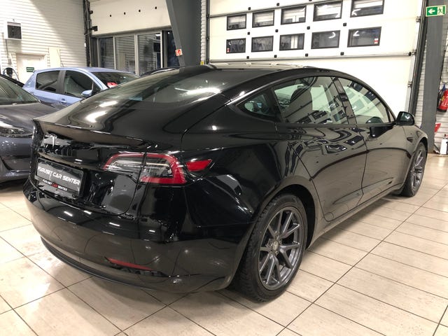 2021 TESLA MODEL 3 - 12