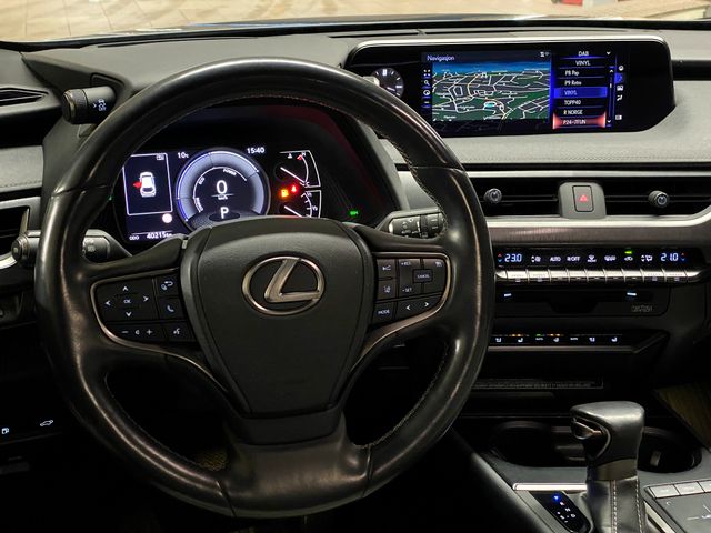 2019 LEXUS UX - 27