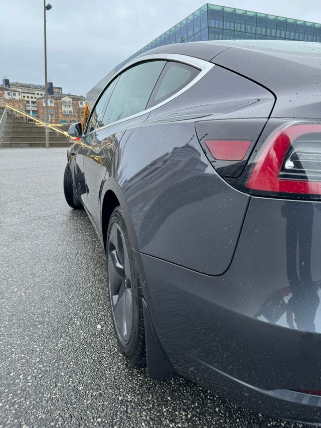 2019 TESLA MODEL 3 - 11
