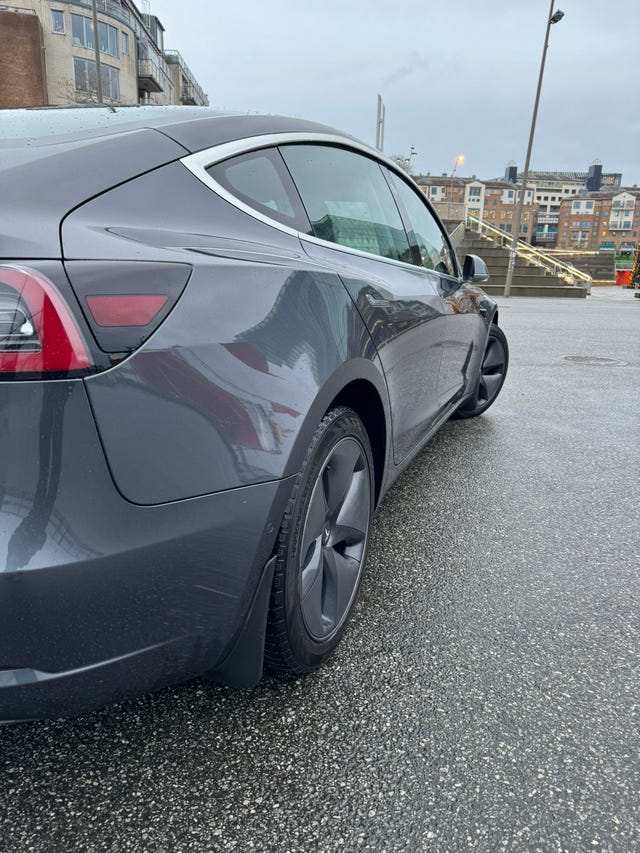 2019 TESLA MODEL 3 - 10