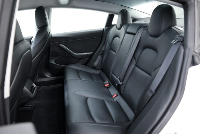 2021 TESLA MODEL 3 - 31