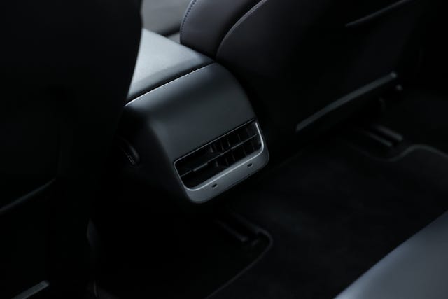 2021 TESLA MODEL 3 - 32