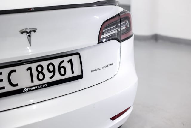 2021 TESLA MODEL 3 - 16