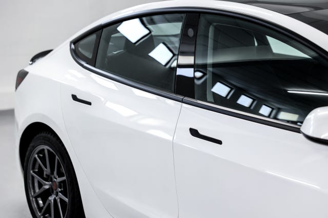 2021 TESLA MODEL 3 - 11