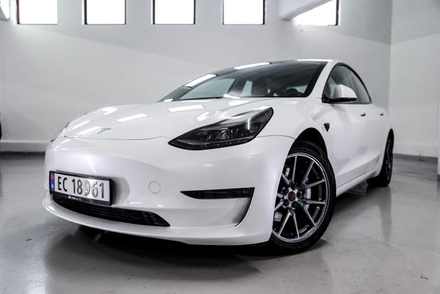 5YJ3E7EB8MF844408 2021 TESLA MODEL 3-3