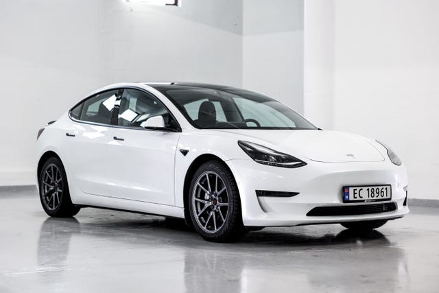 2021 TESLA MODEL 3 - 9