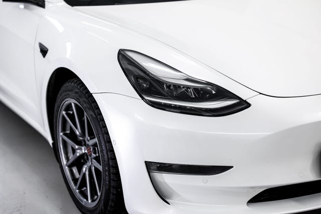 2021 TESLA MODEL 3 - 10