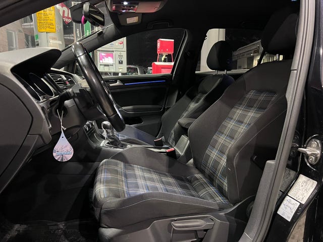 2015 VOLKSWAGEN GOLF - 14