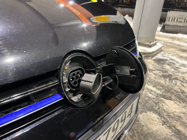 2015 VOLKSWAGEN GOLF - 26
