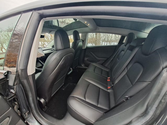 2019 TESLA MODEL 3 - 12
