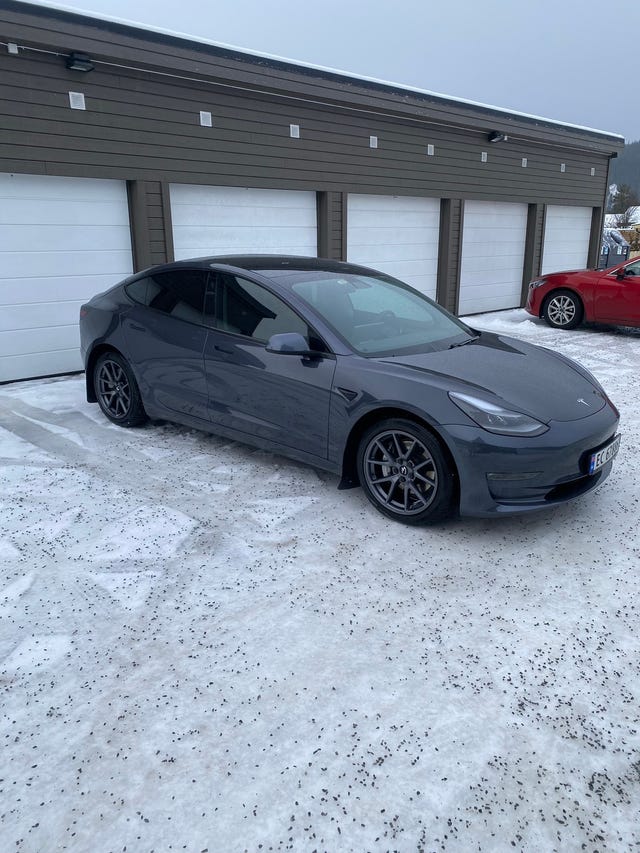 5YJ3E7EB9MF962158 2021 TESLA MODEL 3-4