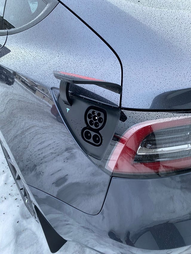 5YJ3E7EB9MF962158 2021 TESLA MODEL 3-5