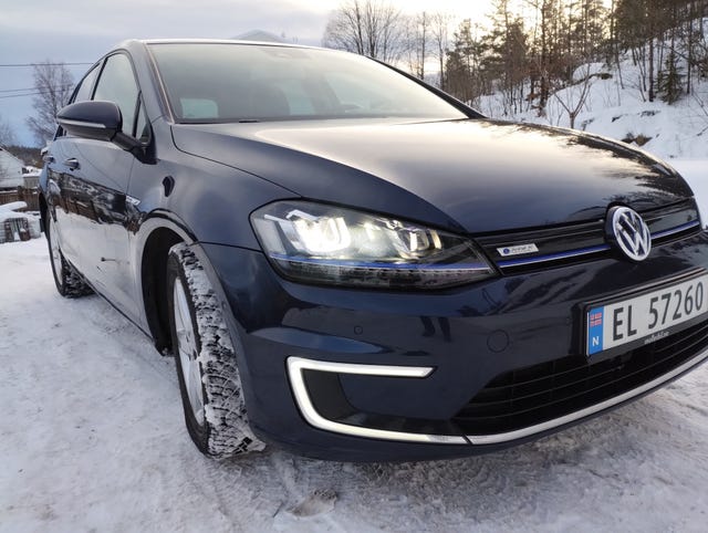 2015 VOLKSWAGEN GOLF - 11