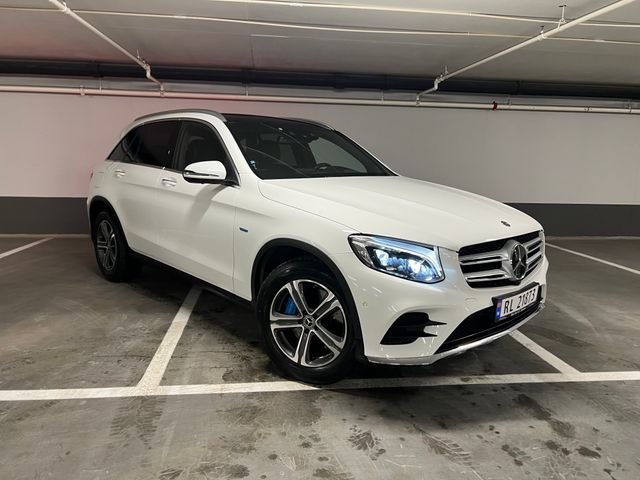 WDC2539541V005758 2017 MERCEDES-BENZ GLC-4