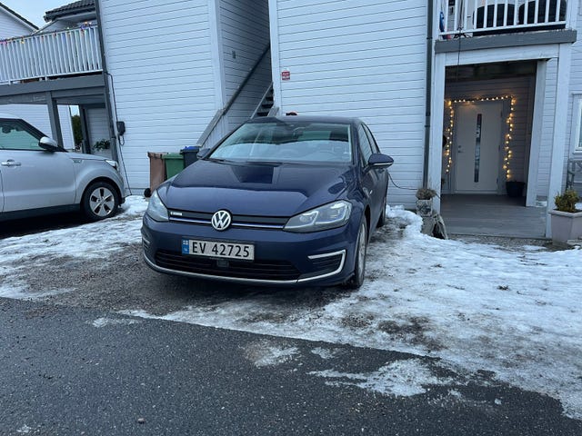 WVWZZZAUZKW907449 2019 VOLKSWAGEN GOLF-1
