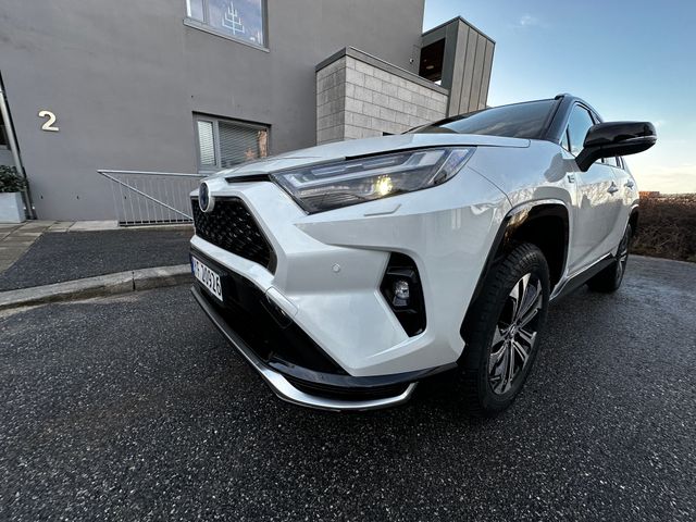 JTMGBRFV70D136747 2023 TOYOTA RAV4-3