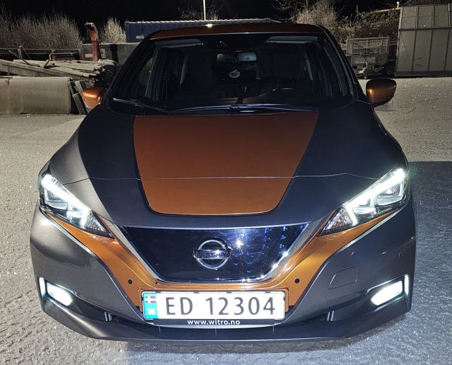 2021 NISSAN LEAF - 24