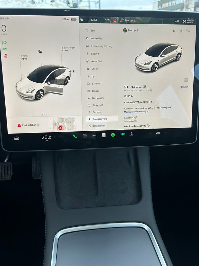 LRW3E7FA4MC323444 2021 TESLA MODEL 3-2