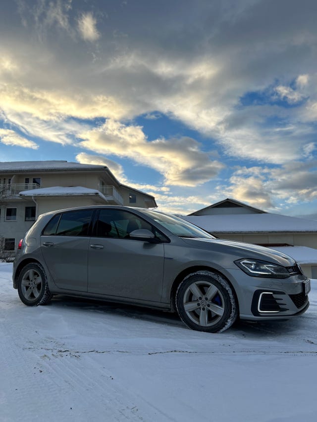 WVWZZZAUZKW800804 2019 VOLKSWAGEN GOLF-4
