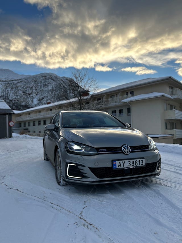 WVWZZZAUZKW800804 2019 VOLKSWAGEN GOLF-1