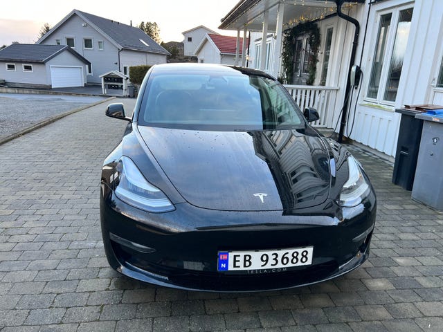 5YJ3E7EB9MF837497 2021 TESLA MODEL 3-1